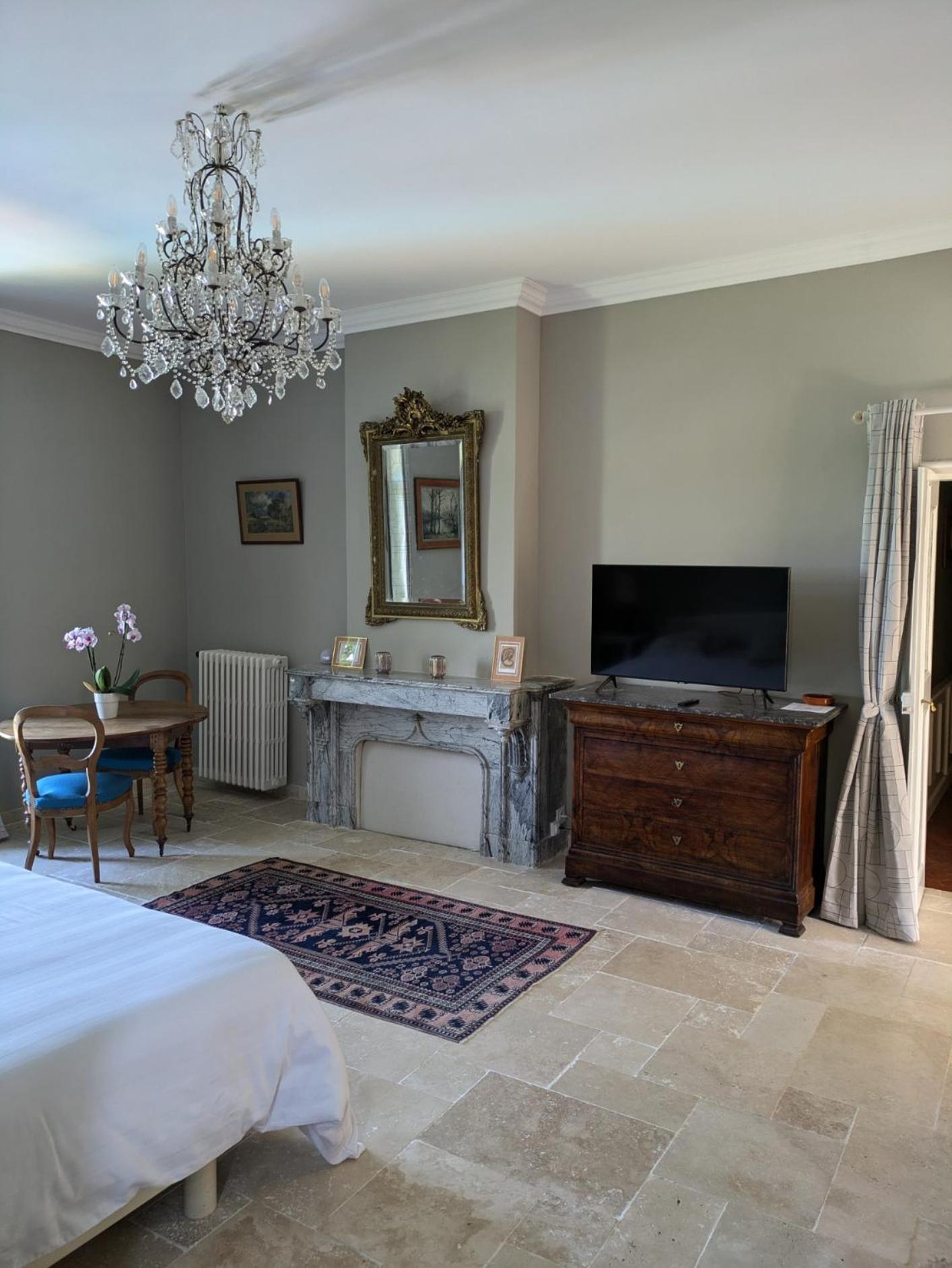 Le Domaine Du Soulier -Gite Et Chambres D'Hotes - La Maison Du Gardien Tornac Eksteriør bilde